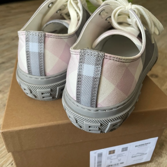 Burberry Jack check low-top sneakers, size 39, color: grey, multi - Picture 4 of 8